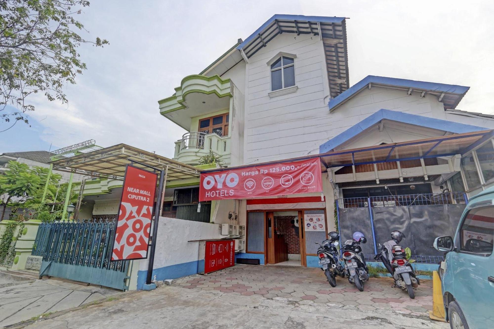 Super Oyo 90426 Near Mall Ciputra 2 Semarang Exterior foto