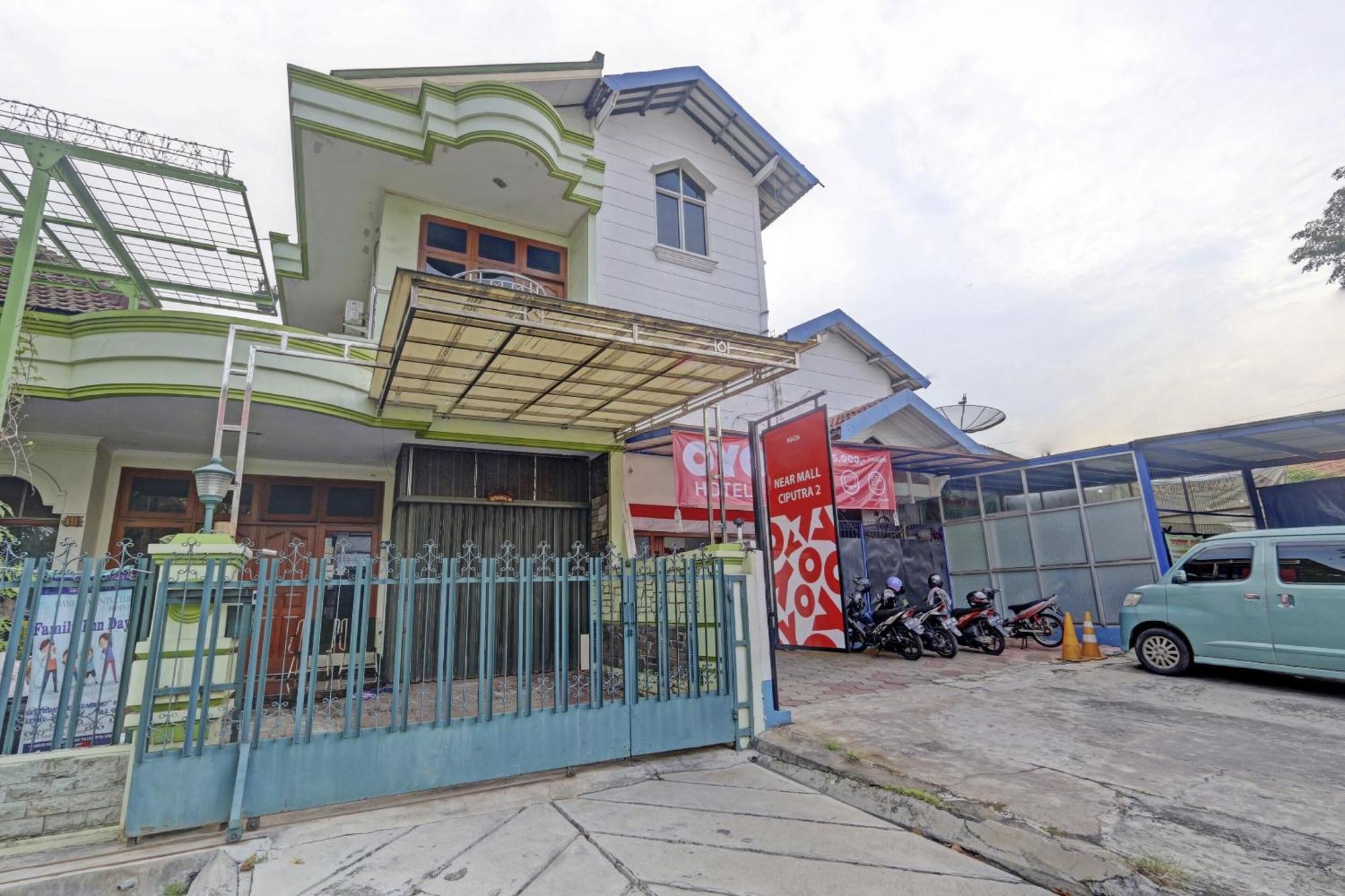 Super Oyo 90426 Near Mall Ciputra 2 Semarang Exterior foto
